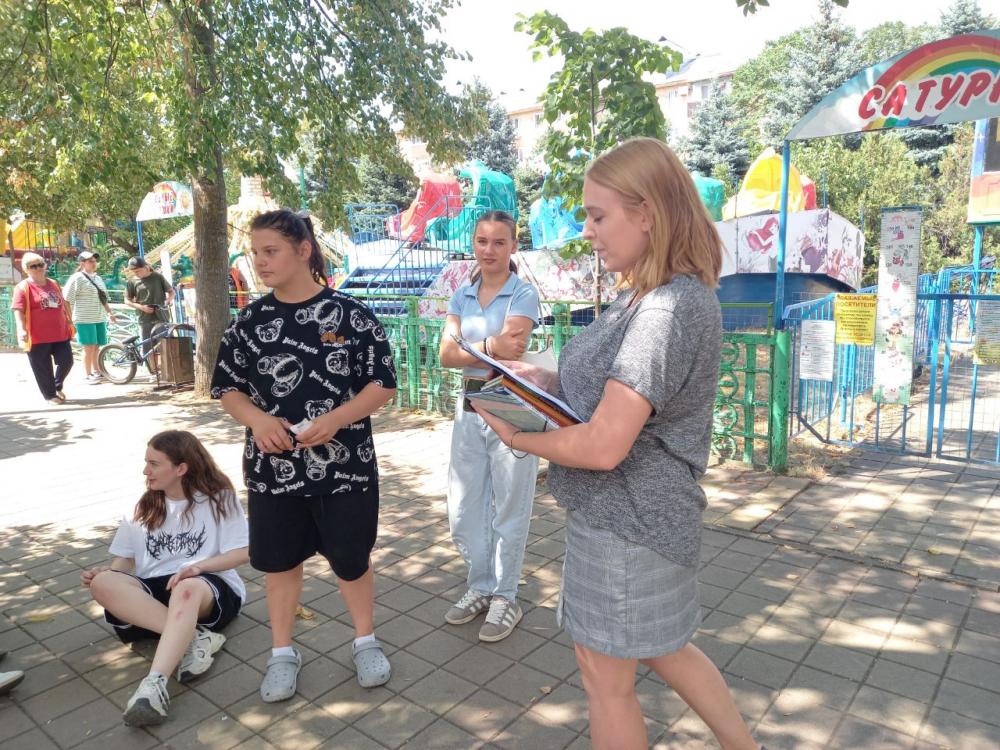 У друзей нет выходных
У друзей нет выходных
