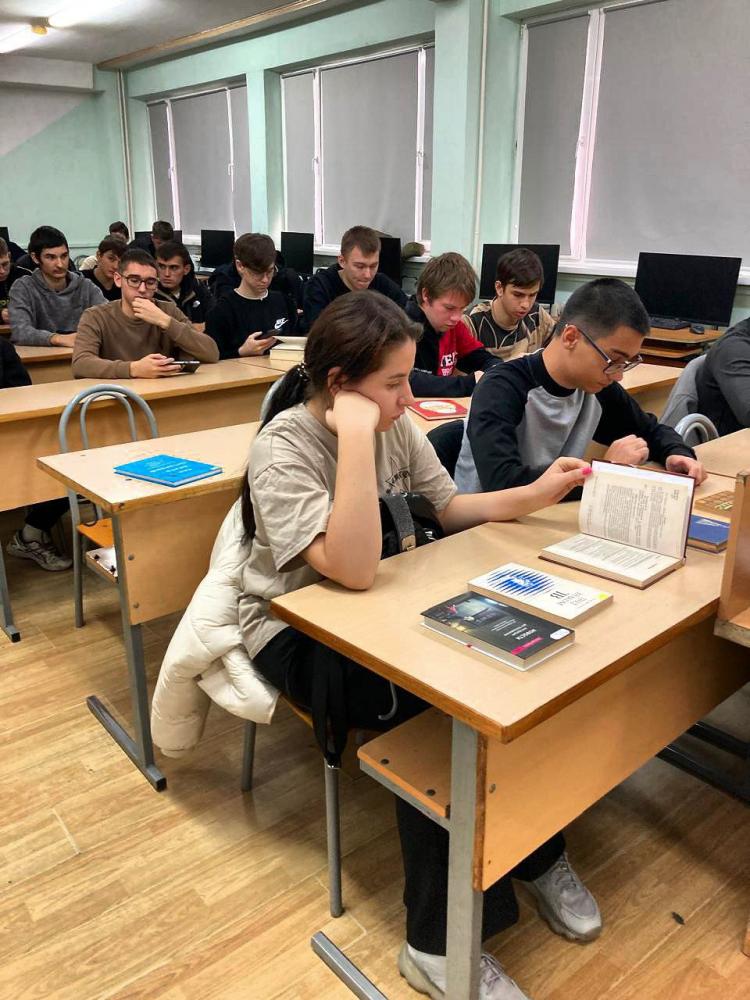По ту сторону экрана
По ту сторону экрана