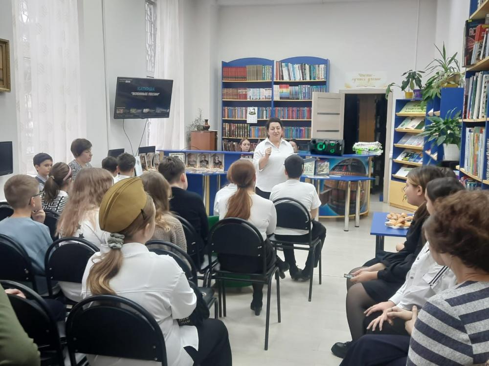 Маленькие герои
Маленькие герои