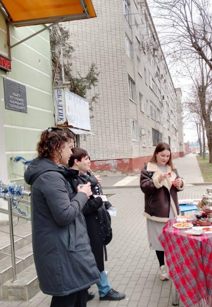 Мы за чаем не скучаем
Мы за чаем не скучаем