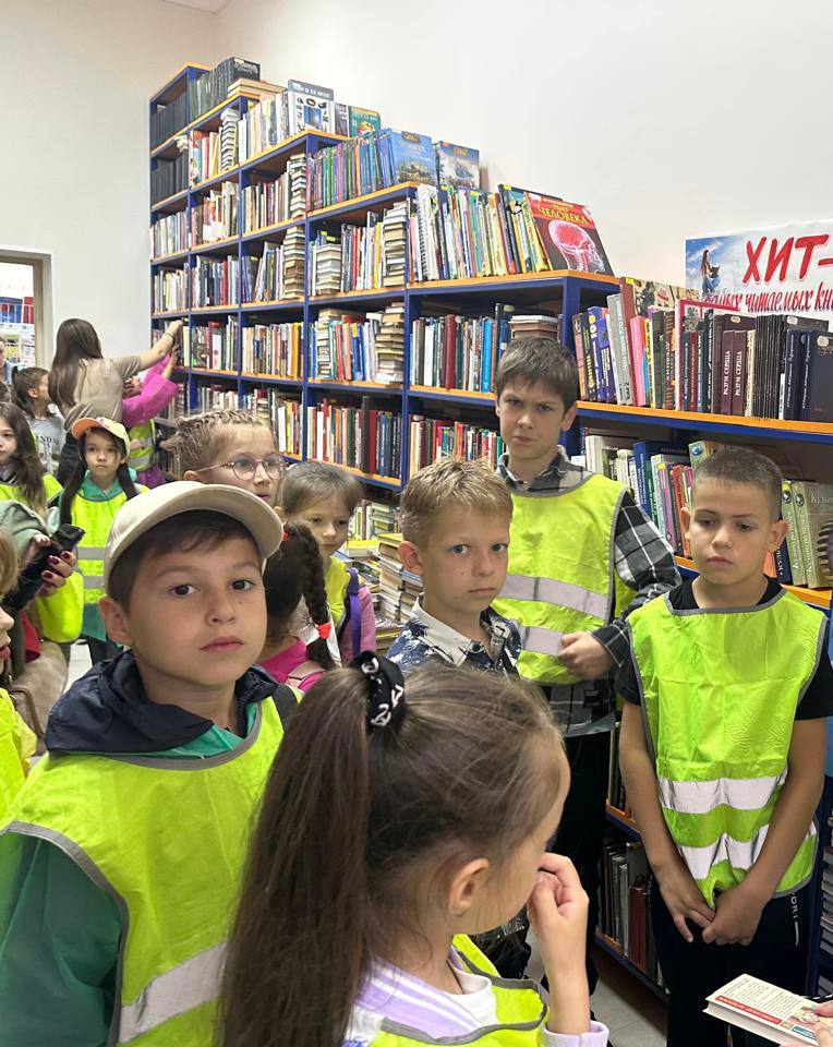 Угадай Героя книг
Угадай Героя книг