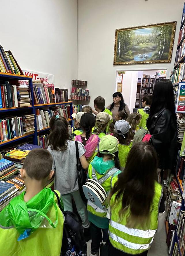 Угадай Героя книг
Угадай Героя книг