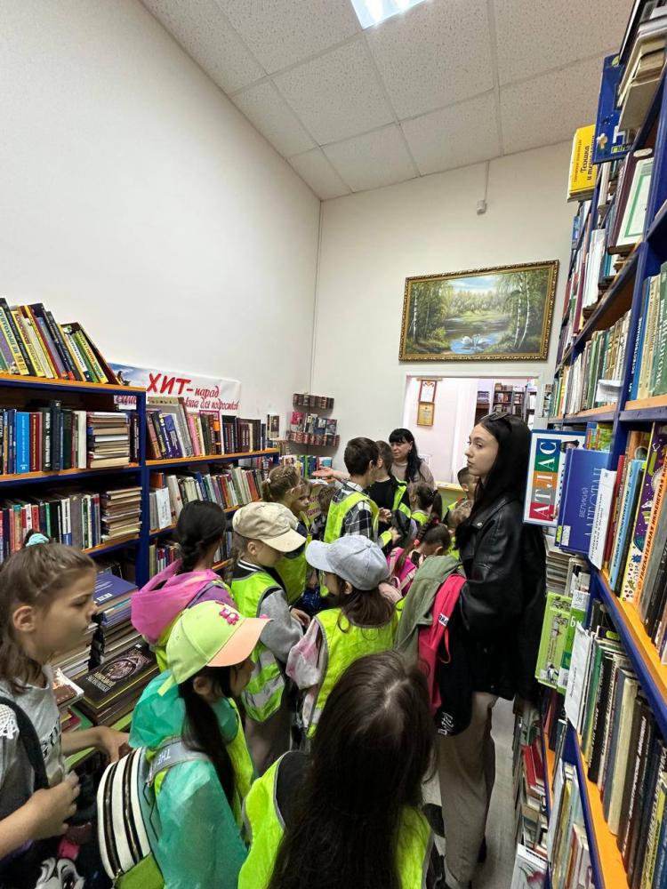 Угадай Героя книг
Угадай Героя книг