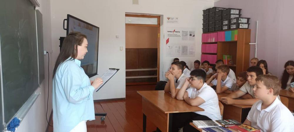 Мы празднуем этот день
Мы празднуем этот день