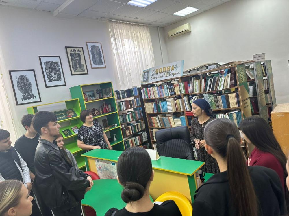Мир Адыгов

