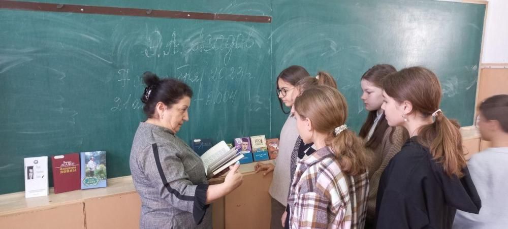Дорожите счастьем, дорожите!
Дорожите счастьем, дорожите!