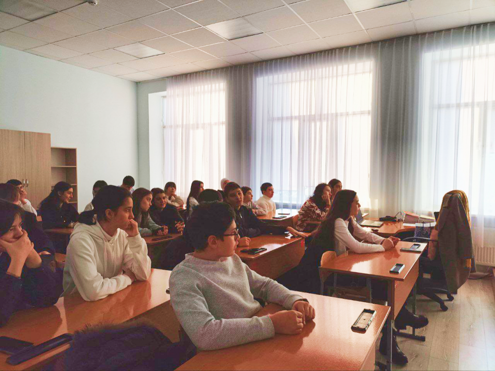 Офлайн
Офлайн