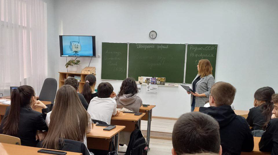 Включи звук и слушай
Включи звук и слушай