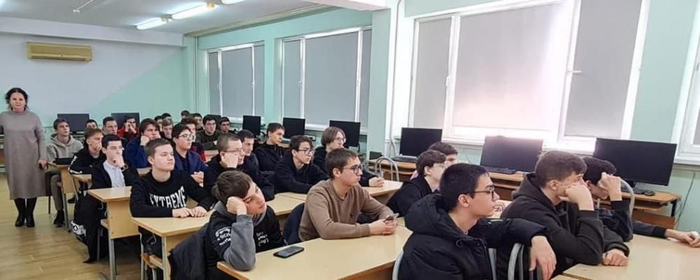 Звучи, божетсвенная лира
Звучи, божетсвенная лира