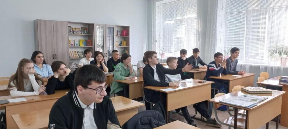 Волшебный край! Очей отрада!
Волшебный край! Очей отрада!
