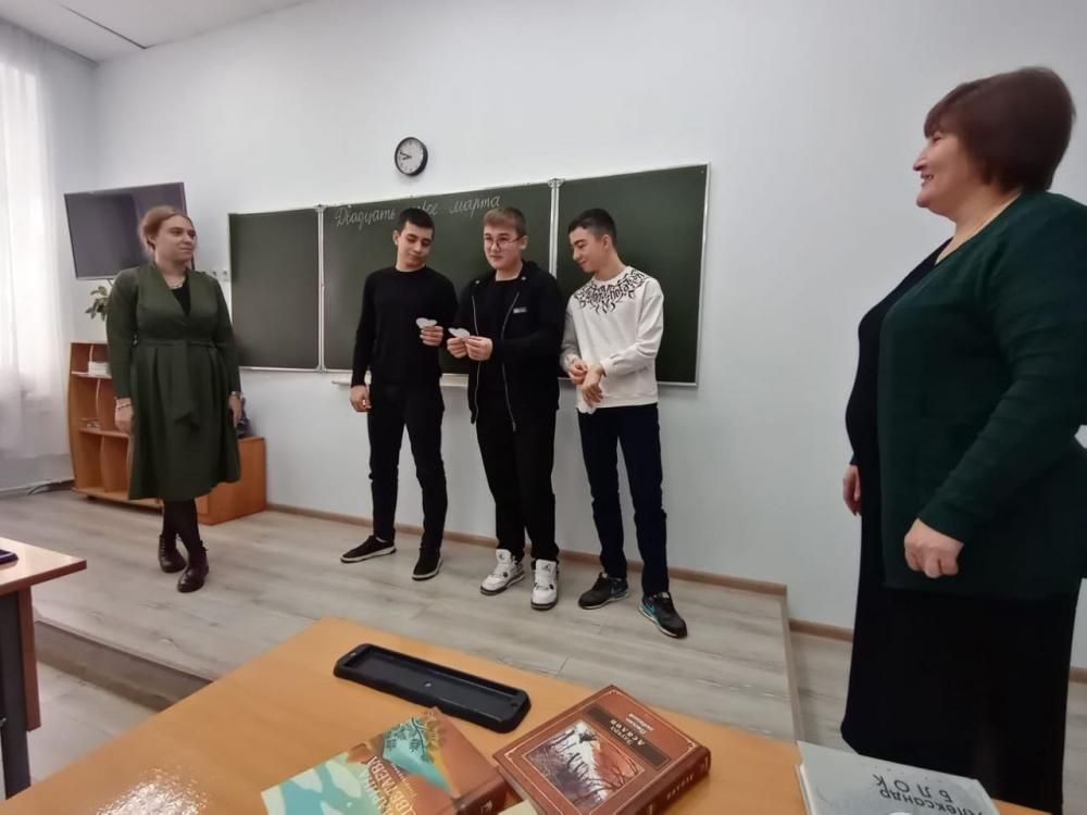 Мудрость в трех строках
Мудрость в трех строках