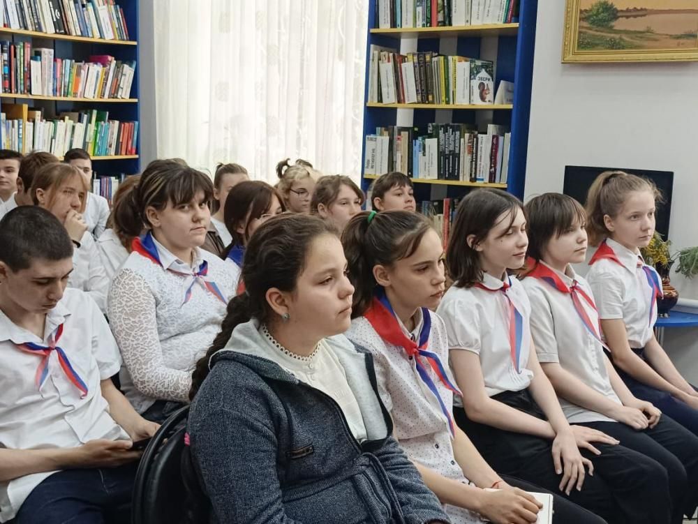 Ко дню космонавтики
Ко дню космонавтики
