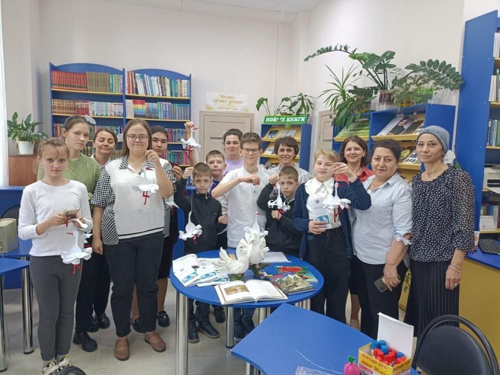 Голуби мира
Голуби мира