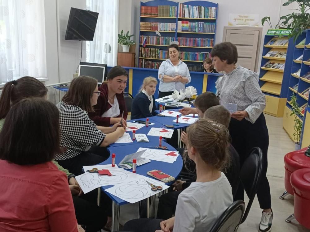 Голуби мира
Голуби мира