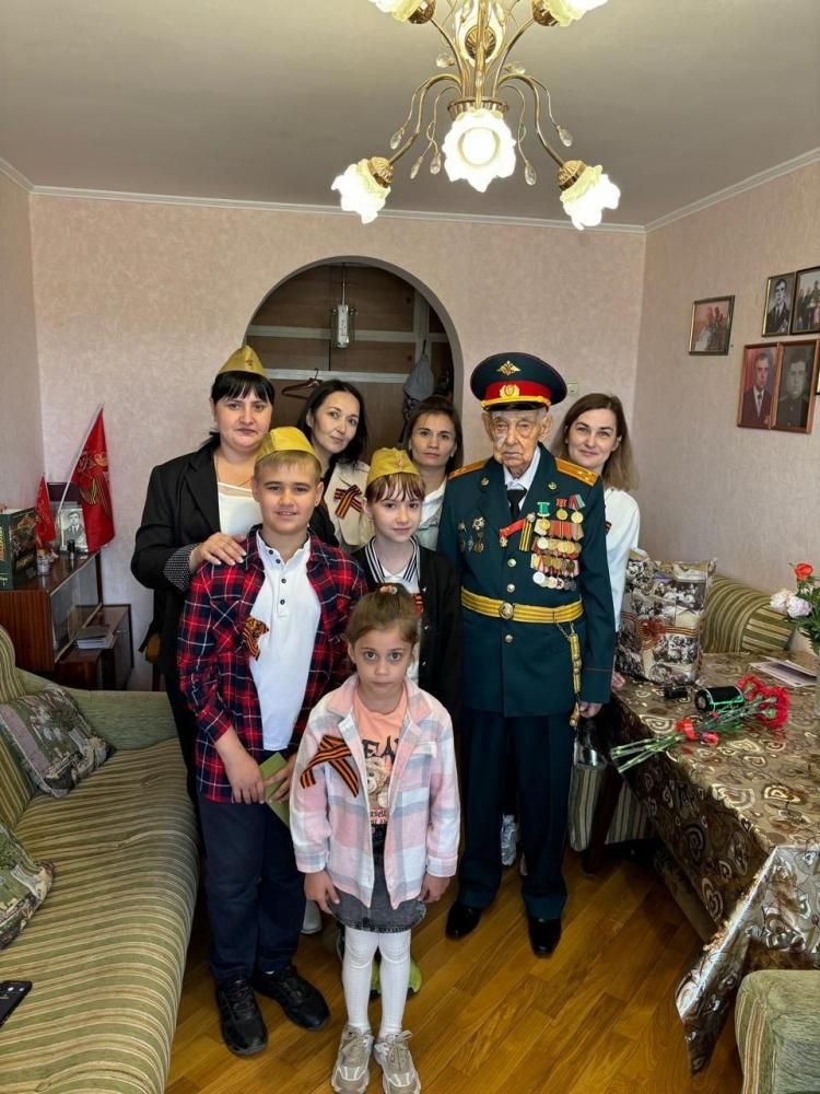 Поздравление ветеранов
Поздравление ветеранов