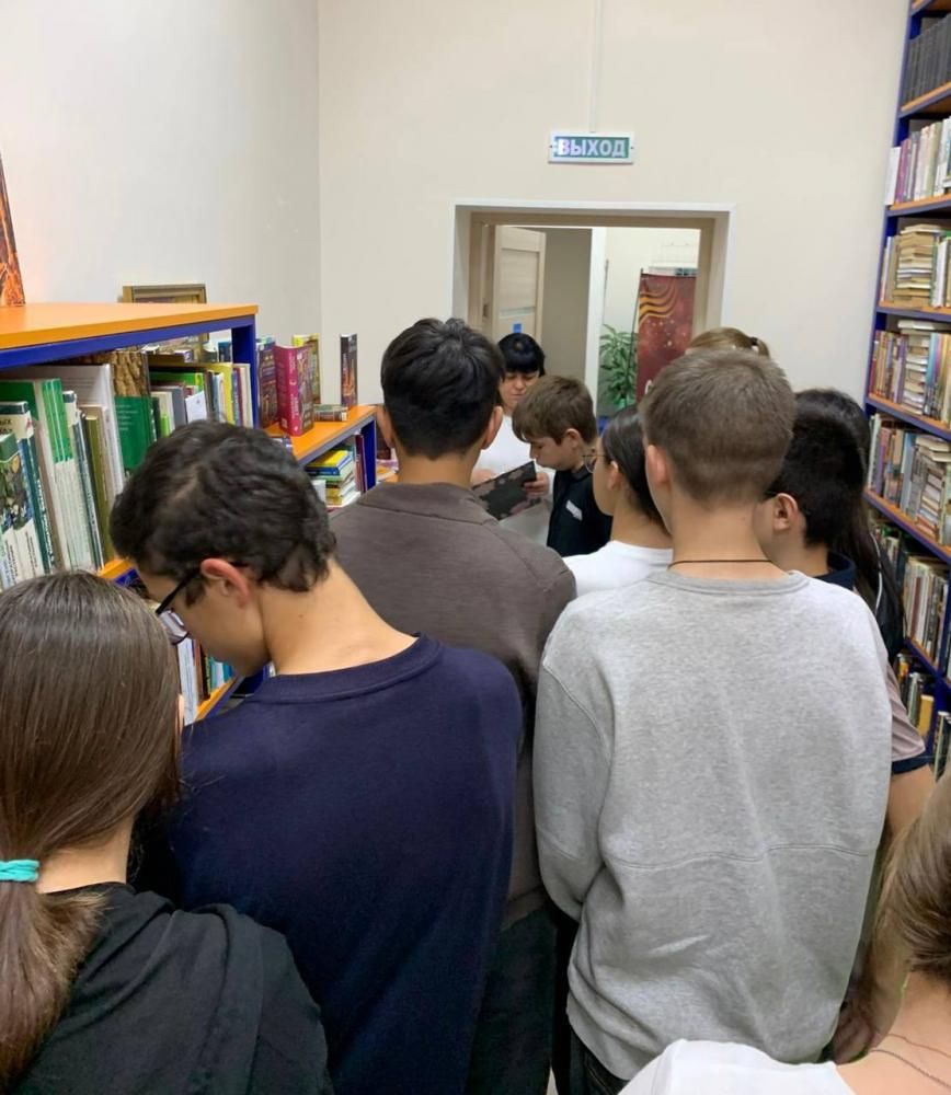 Знакомьтесь, новые книги
Знакомьтесь, новые книги