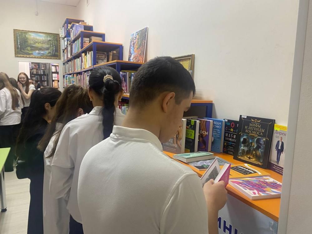Знакомьтесь, новые книги
Знакомьтесь, новые книги