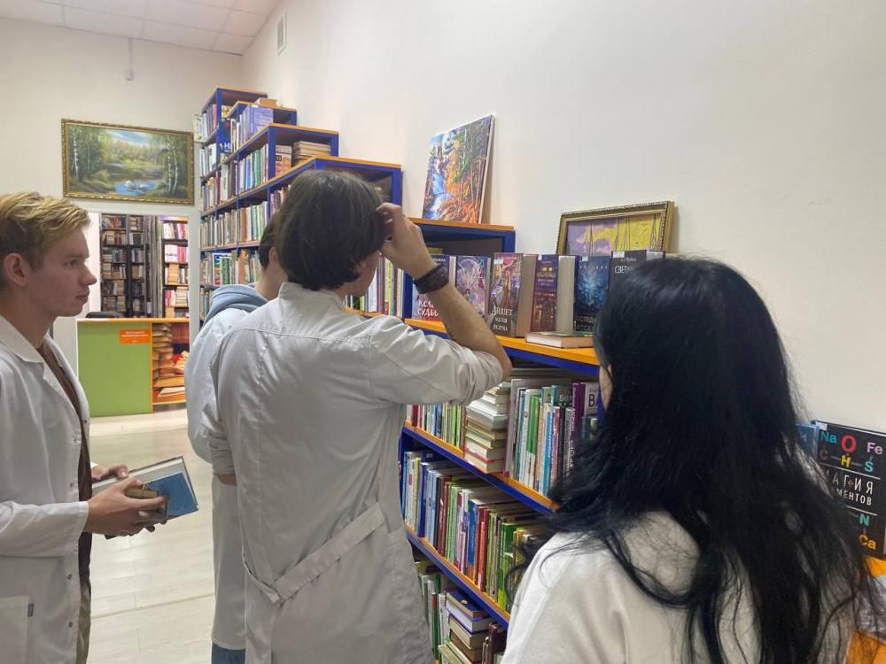 Знакомьтесь, новые книги
Знакомьтесь, новые книги