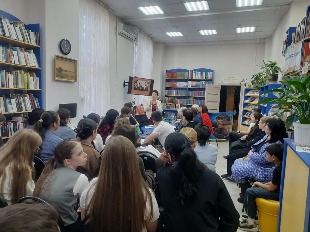 Илъэуж литературэм къыхэнагъ
Илъэуж литературэм къыхэнагъ