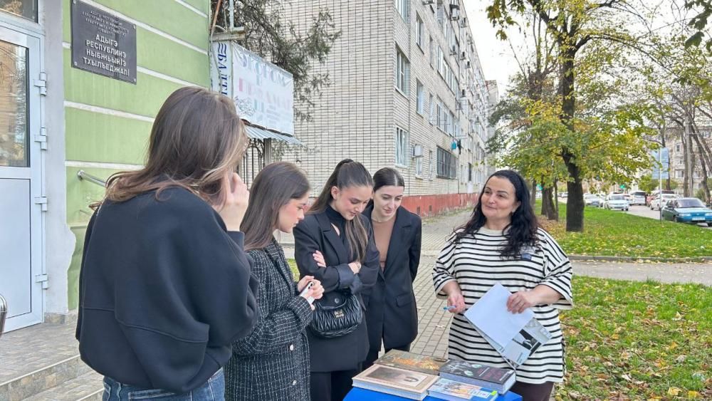 Знатоки литературы
Знатоки литературы