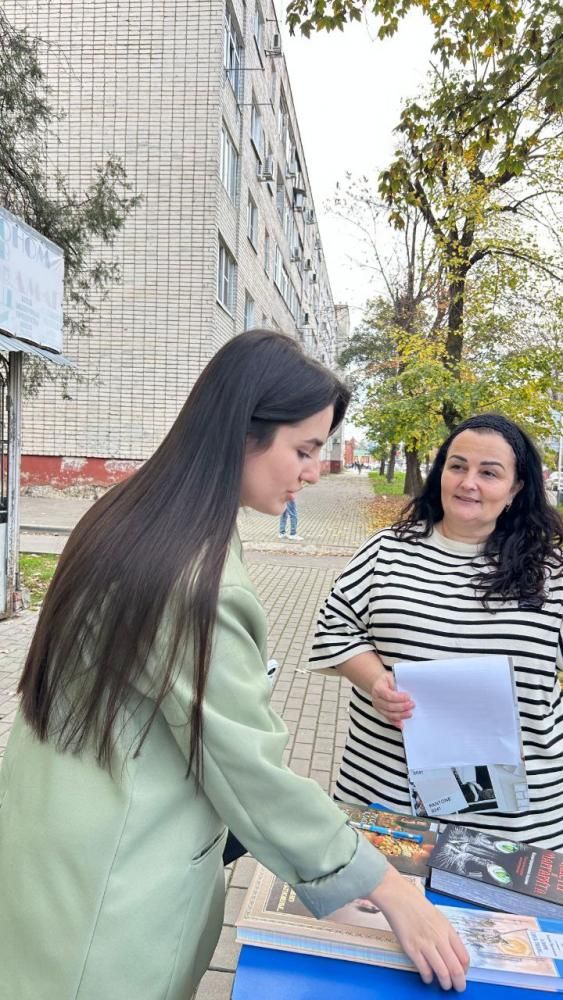 Знатоки литературы
Знатоки литературы