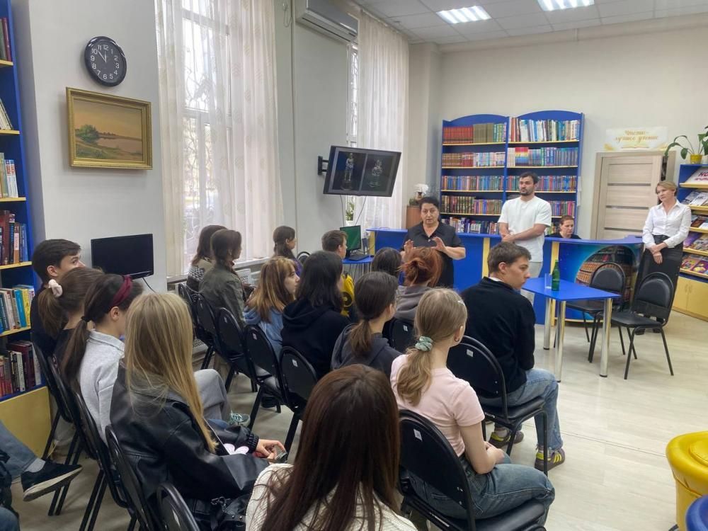Встреча с Асланом Дауровым
Встреча с Асланом Дауровым
