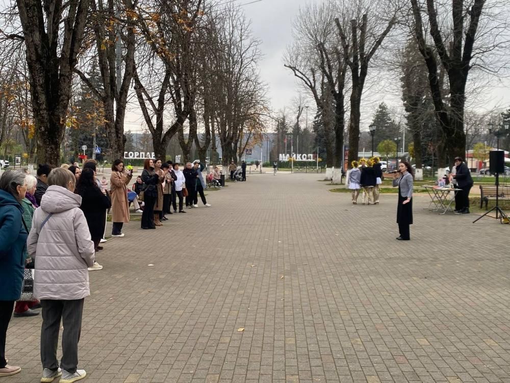 Поезд творчества
Поезд творчества