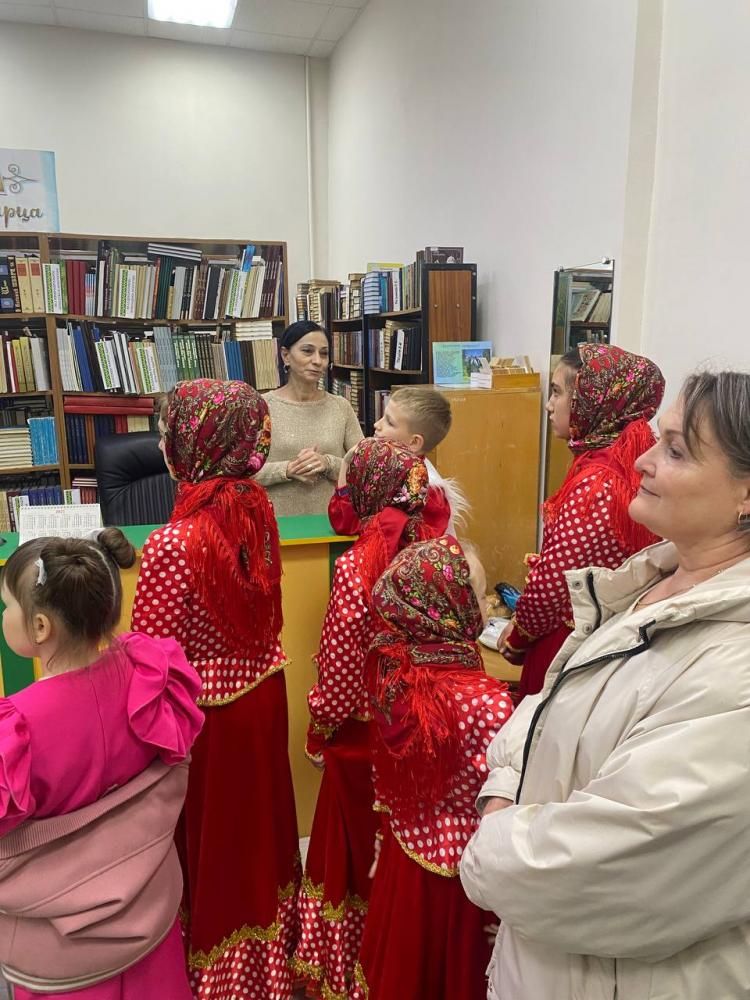Ко Дню матери
Ко Дню матери