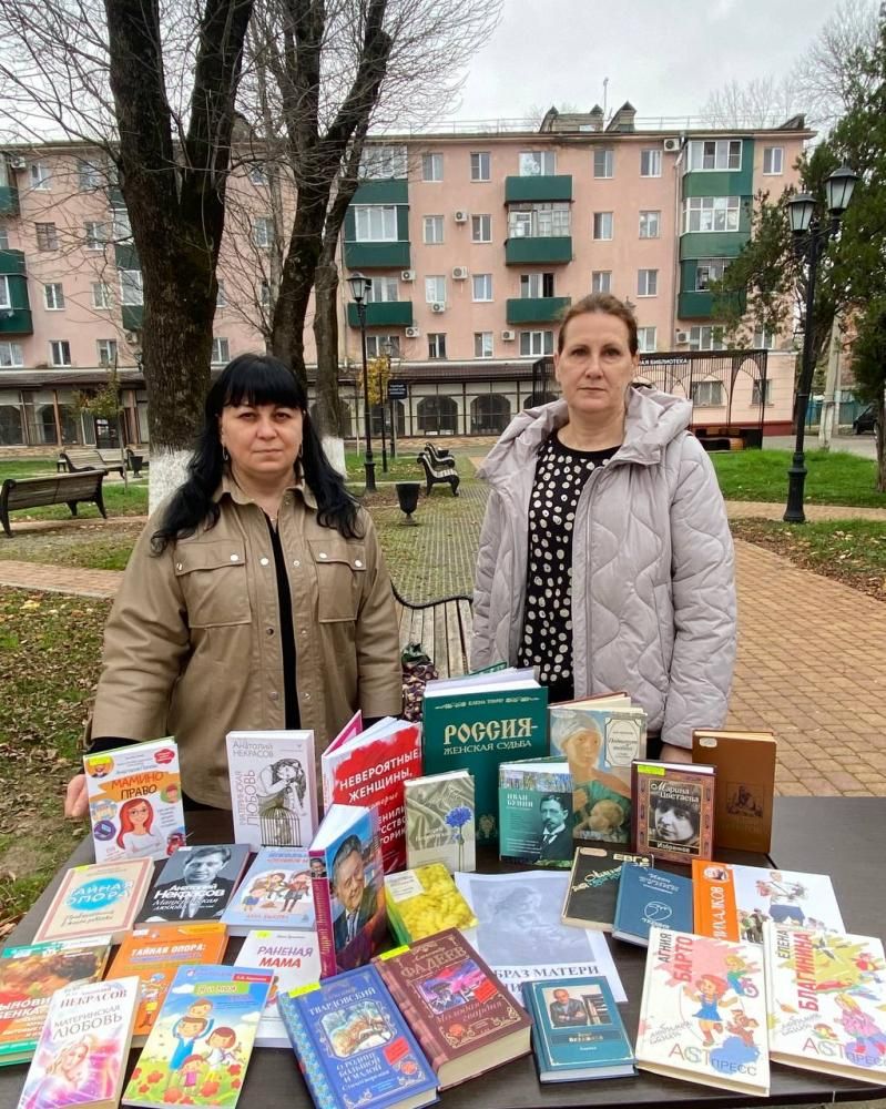 Лучше всех на свете мама
Лучше всех на свете мама