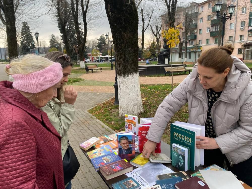 Лучше всех на свете мама
Лучше всех на свете мама